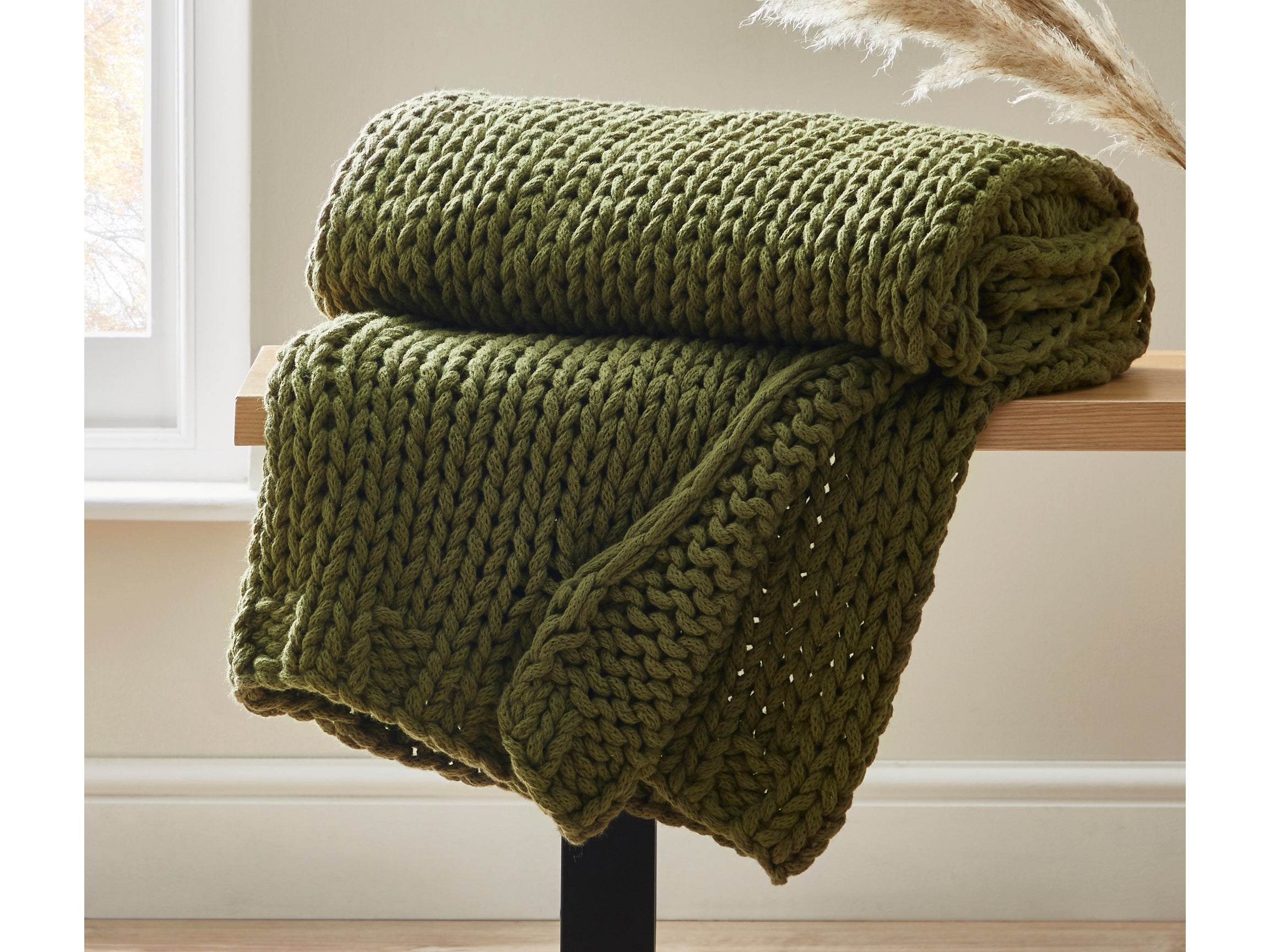 Best chunky knit blanket and throws for winter The Independent